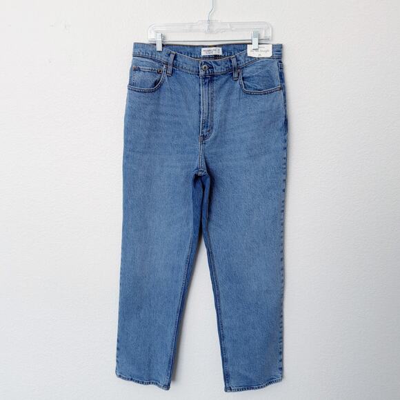 [Abercrombie & Fitch] High Rise The 90s Straight Medium Tonal Jeans NWT Sz 32 14 - Picture 2 of 11